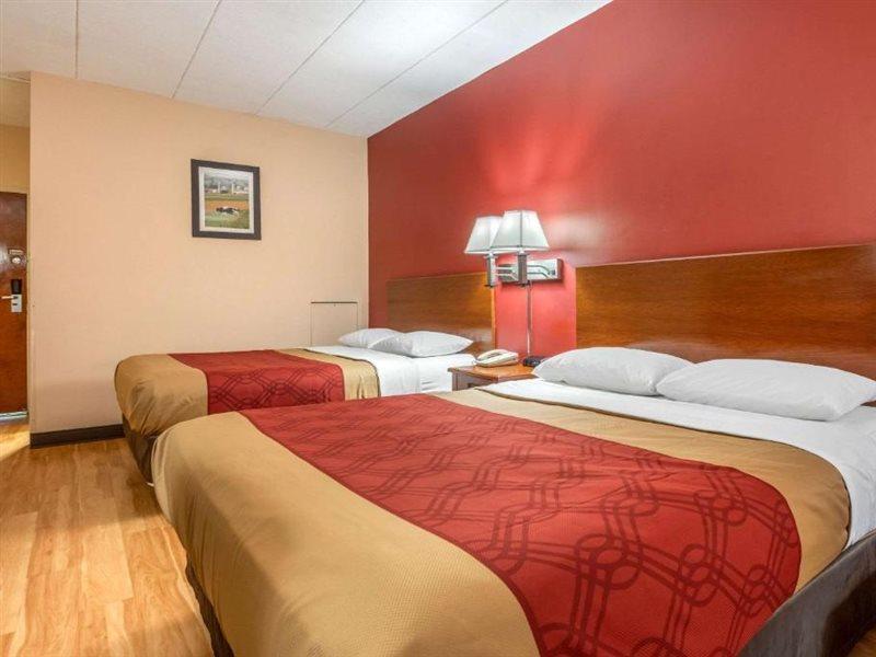Baymont By Wyndham Lancaster Pa Dutch Country Villa Luaran gambar